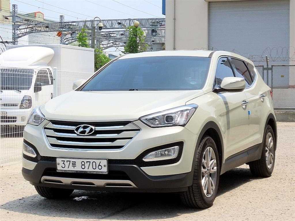 HYUNDAI Santa Fe - Vista 2