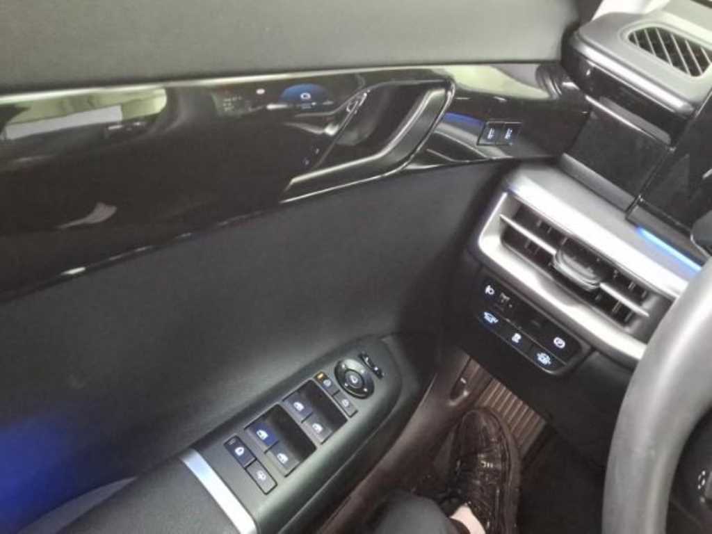 HYUNDAI Grandeur - Vista 3