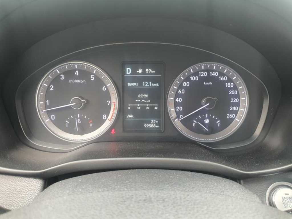HYUNDAI Grandeur - Vista 2