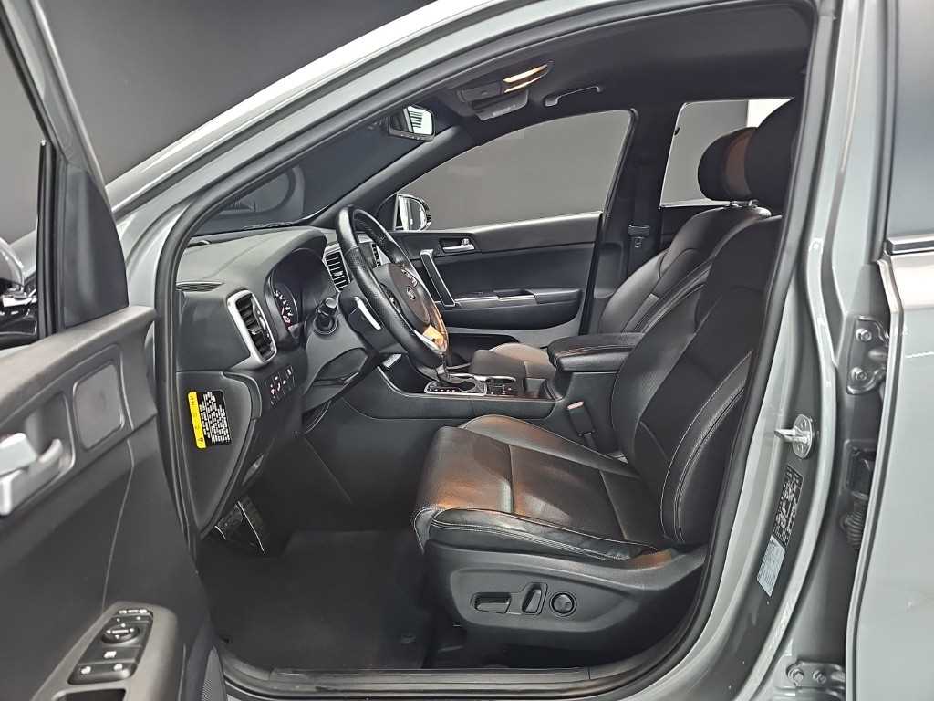 KIA Sportage - Vista 11