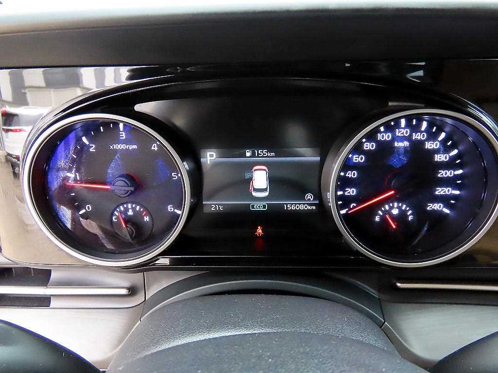 KIA Carnival - Vista 10