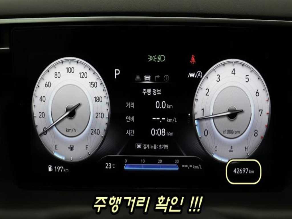 HYUNDAI Tucson - Vista 11