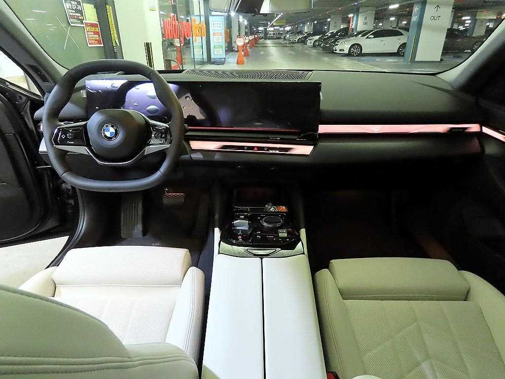 BMW 5 Series - Vista 10