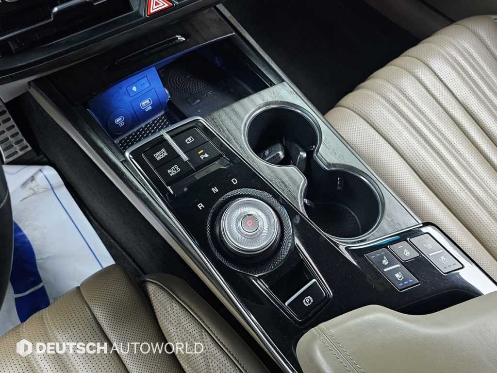 KIA K8 - Vista 9