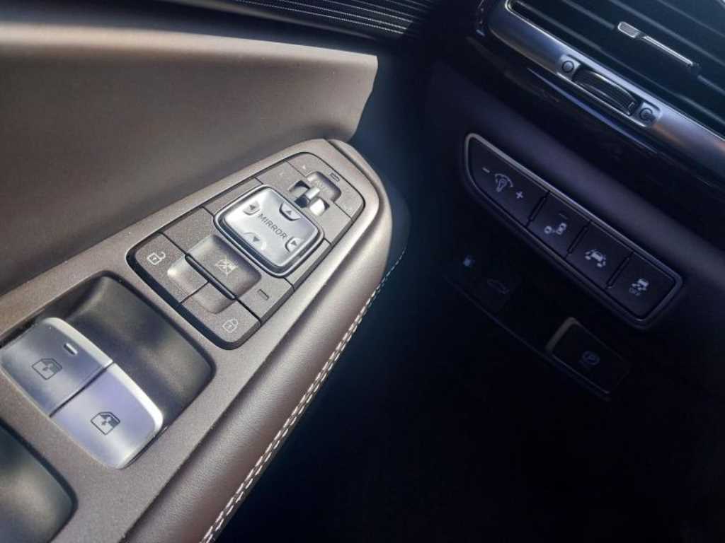 Genesis EQ900 2018 - Importación desde Corea - HF Imports Iquique - Foto 15