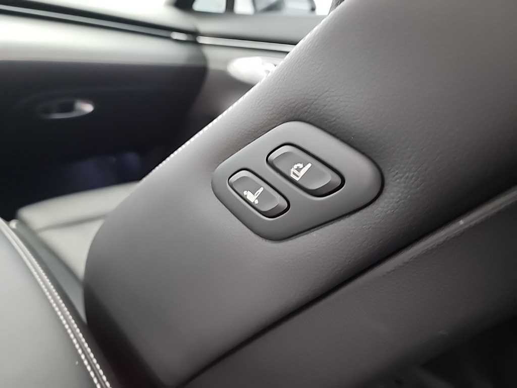 Genesis GV70 2022 Blanco - Importación desde Corea - HF Imports Iquique - Foto 14
