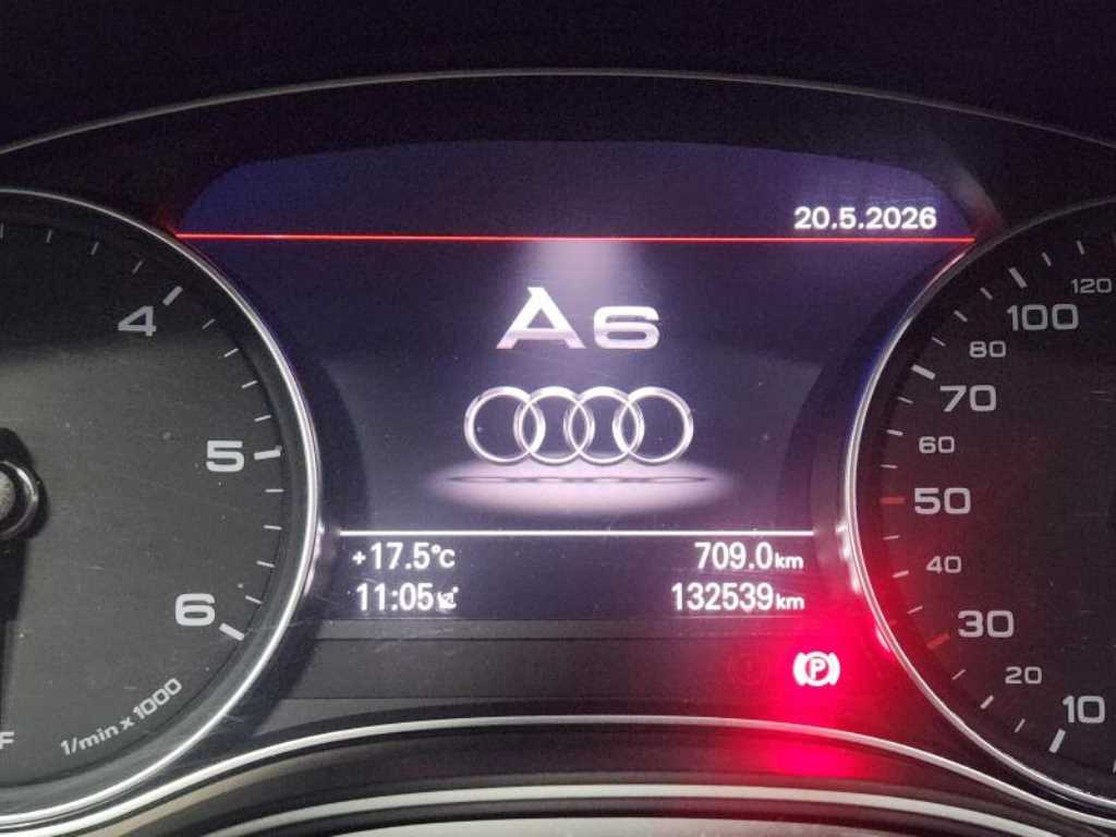 Audi A6 - Vista 5