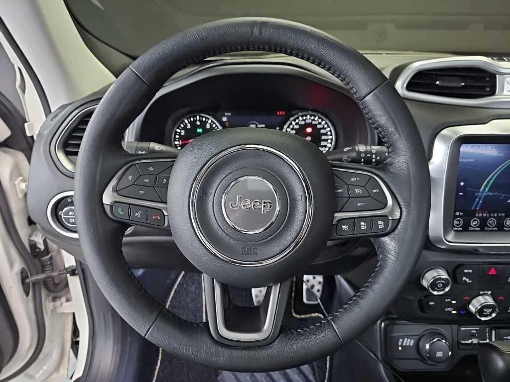 Jeep Renegade - Vista 9