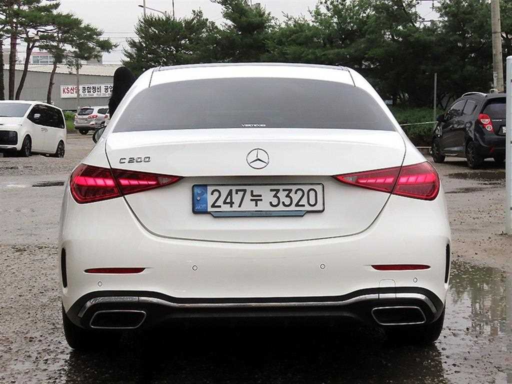 Mercedes Benz C Class - Vista 5