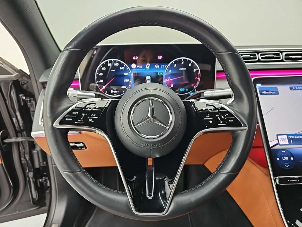 Mercedes Benz S Class - Vista 9