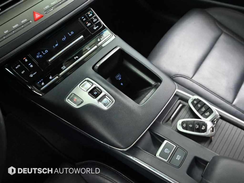 HYUNDAI Grandeur 2020 Negro - Importación desde Corea - HF Imports Iquique - Foto 13
