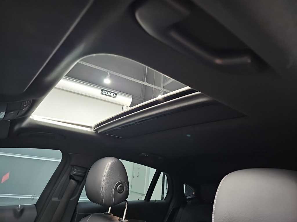 Mercedes Benz GLC Class 2019 Blanco - Importación desde Corea - HF Imports Iquique - Foto 14