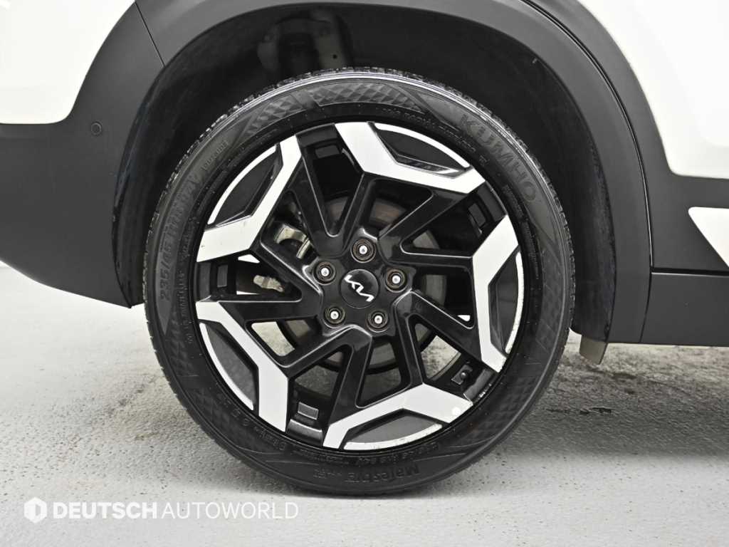 KIA Seltos - Vista 5