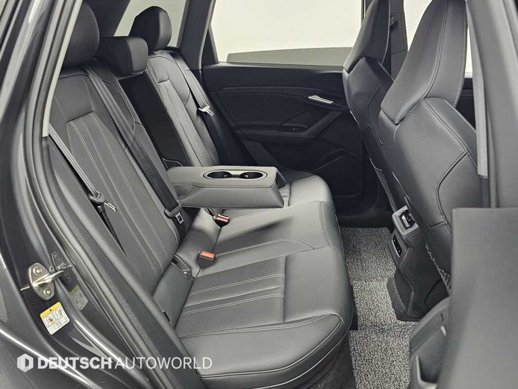 Audi Q6 e-tron - Vista 12