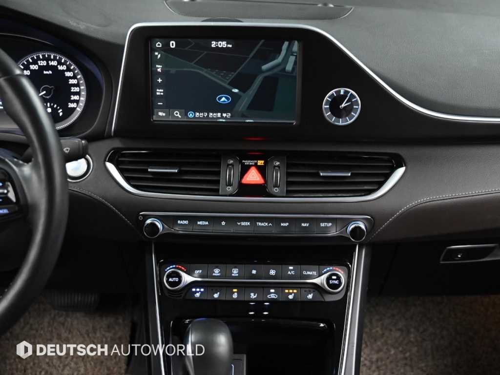 HYUNDAI Grandeur 2018 Negro - Importación desde Corea - HF Imports Iquique - Foto 14