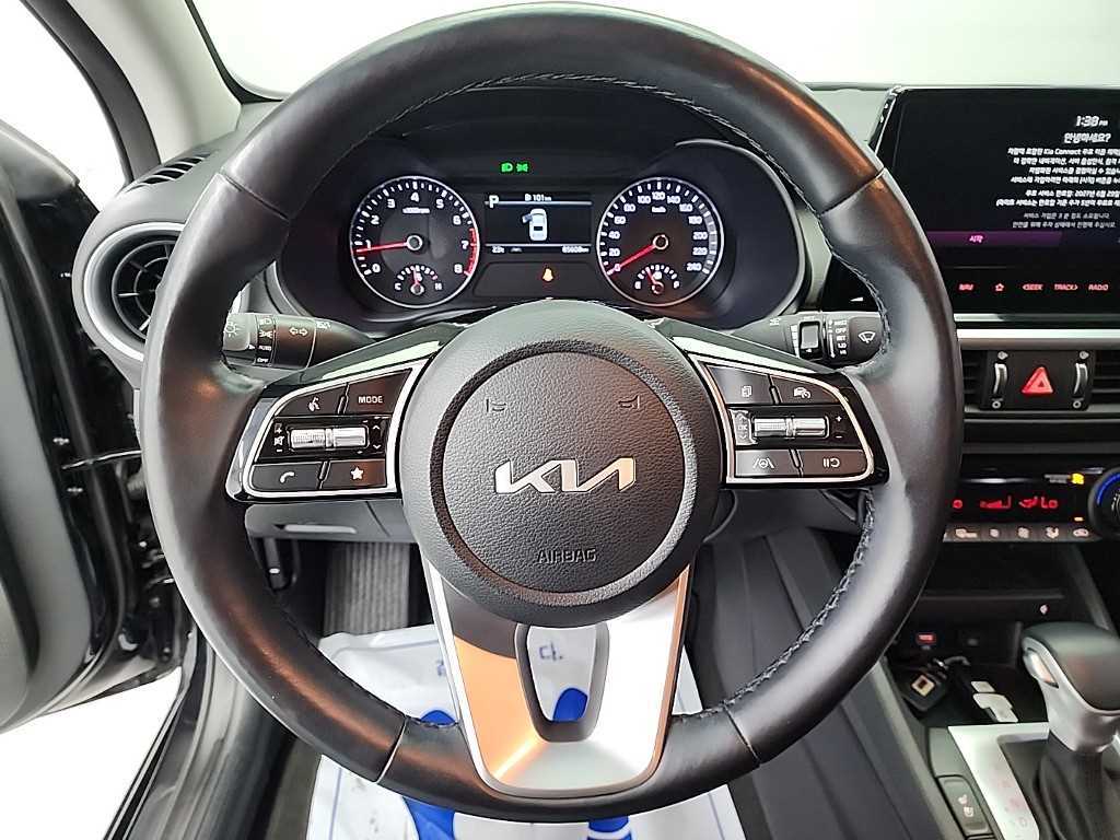 KIA K3 - Vista 9