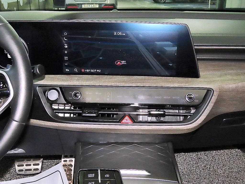 KIA K8 - Vista 11