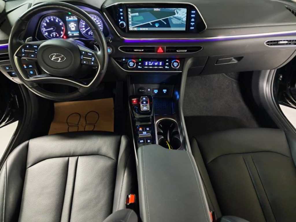 HYUNDAI Sonata - Vista 7