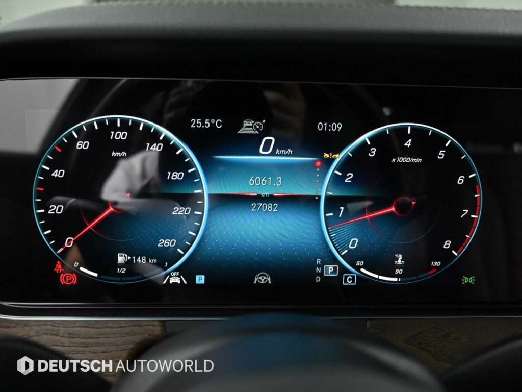 Mercedes Benz E class - Vista 8