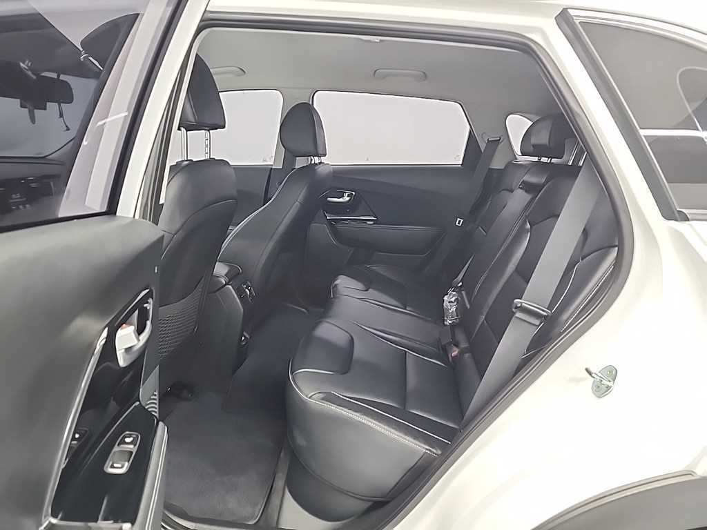KIA Niro - Vista 12