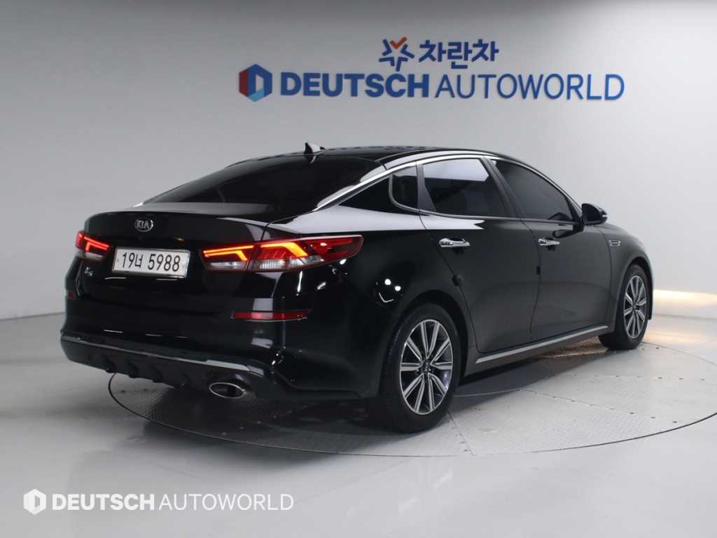 KIA K5 - Vista 2