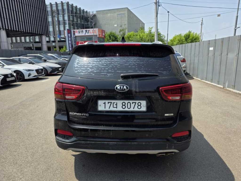 KIA Sorento - Vista 3