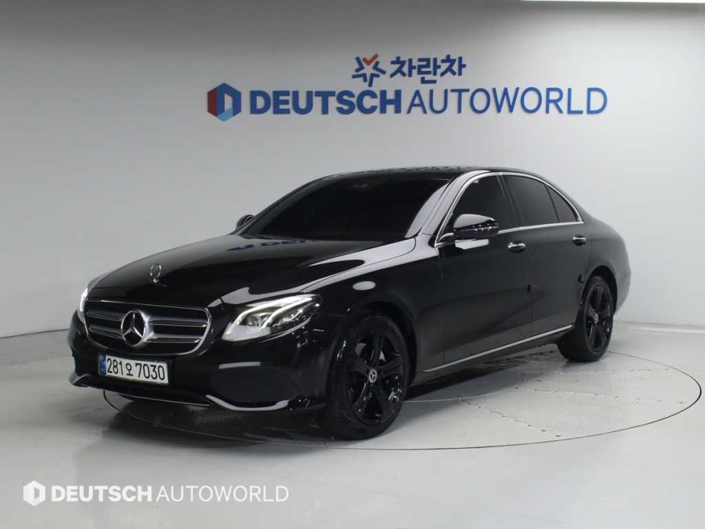 Mercedes Benz E class 2019 Negro - Importación desde Corea - HF Imports Iquique - Foto 1