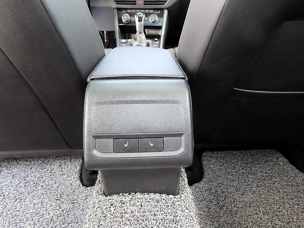 Volkswagen Jetta 2023 Blanco - Importación desde Corea - HF Imports Iquique - Foto 17