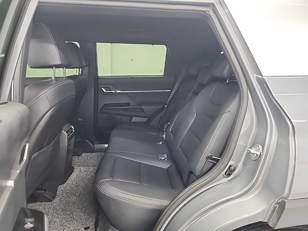 Ssangyong Torres - Vista 12