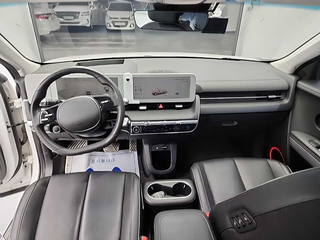 HYUNDAI Ioniq 5 - Vista 7