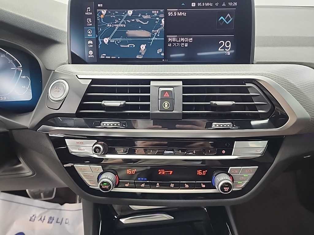 BMW X3 - Vista 10