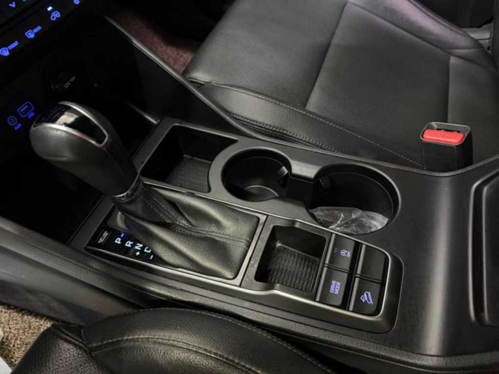 HYUNDAI Tucson - Vista 11