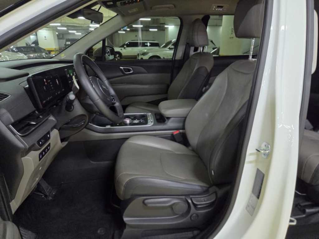 KIA Carnival - Vista 6