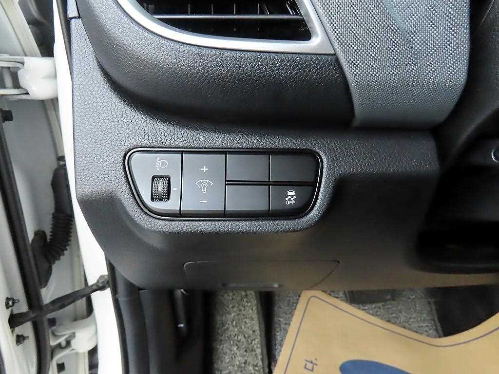 KIA Seltos - Vista 12