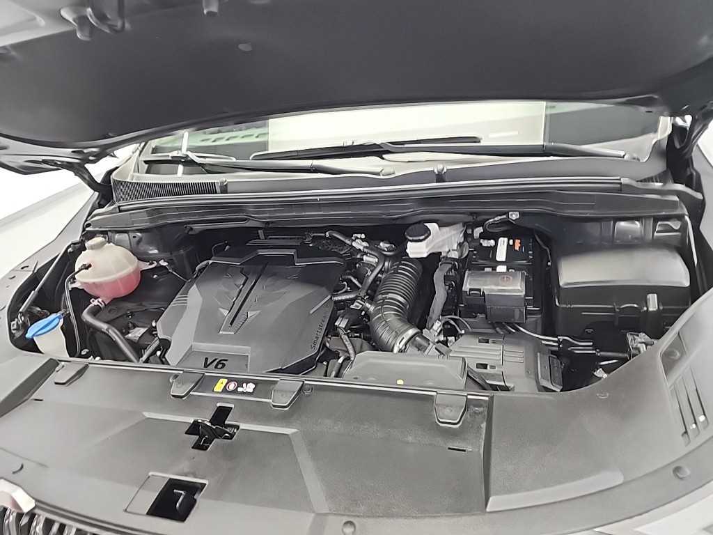 KIA Carnival - Vista 5