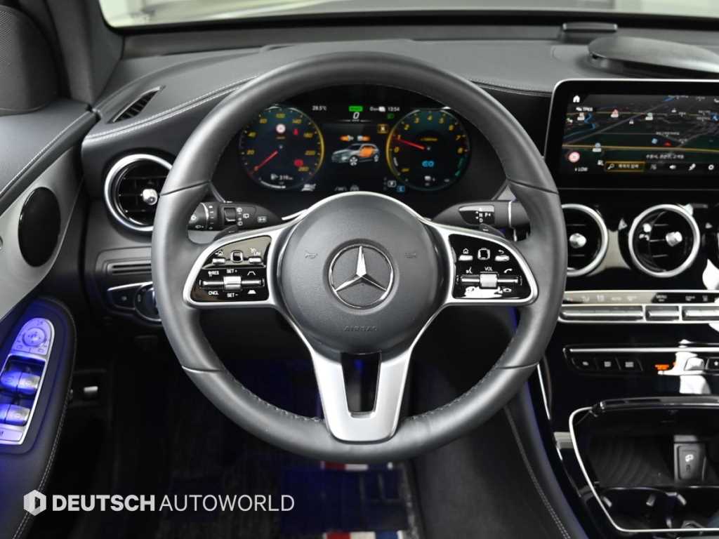 Mercedes Benz GLC Class 2021 Plateado - Importación desde Corea - HF Imports Iquique - Foto 13