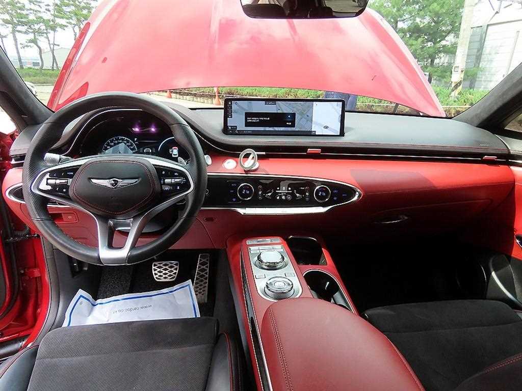 Genesis GV70 - Vista 7