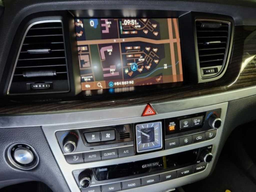 Genesis G80 - Vista 6