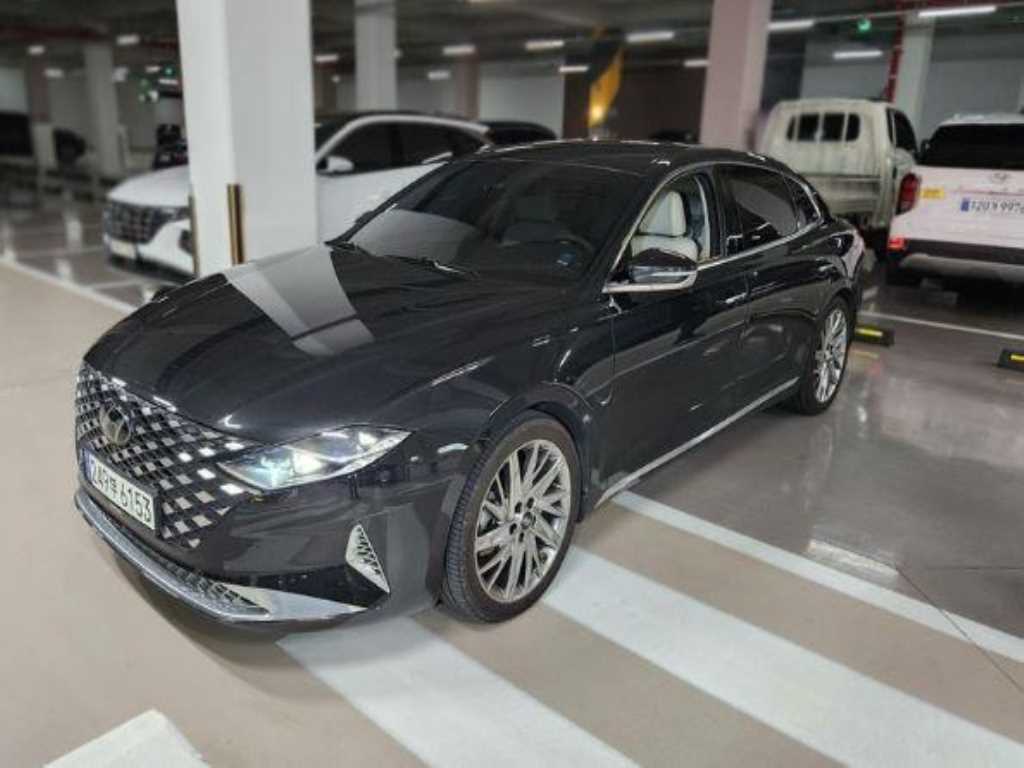 HYUNDAI Grandeur - Vista 3