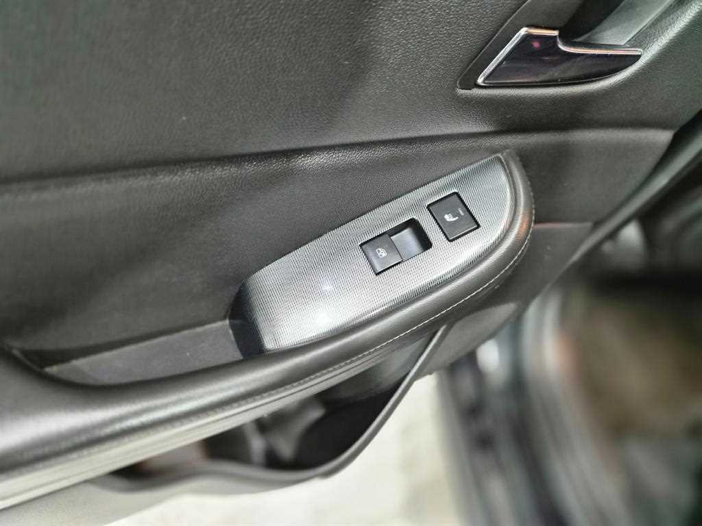 Chevrolet Malibu - Vista 6