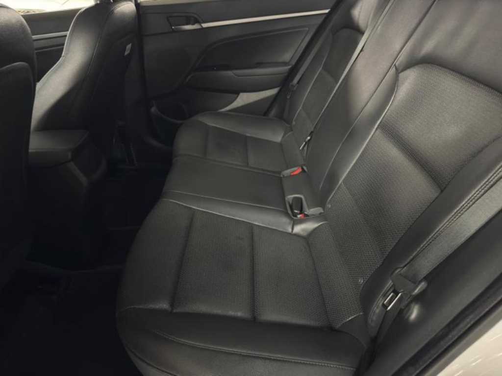 HYUNDAI Avante 2018 - Importación desde Corea - HF Imports Iquique - Foto 18
