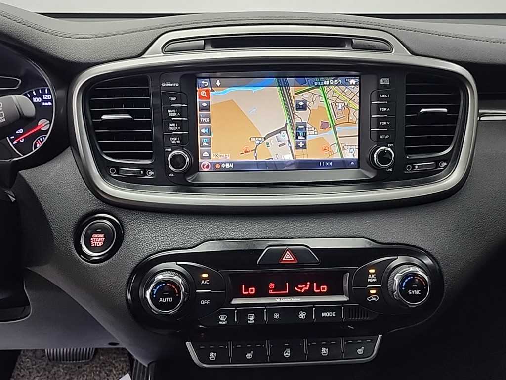KIA Sorento - Vista 9