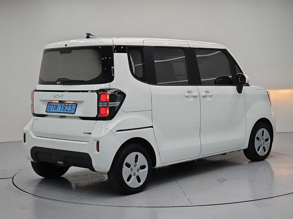 KIA Ray - Vista 4