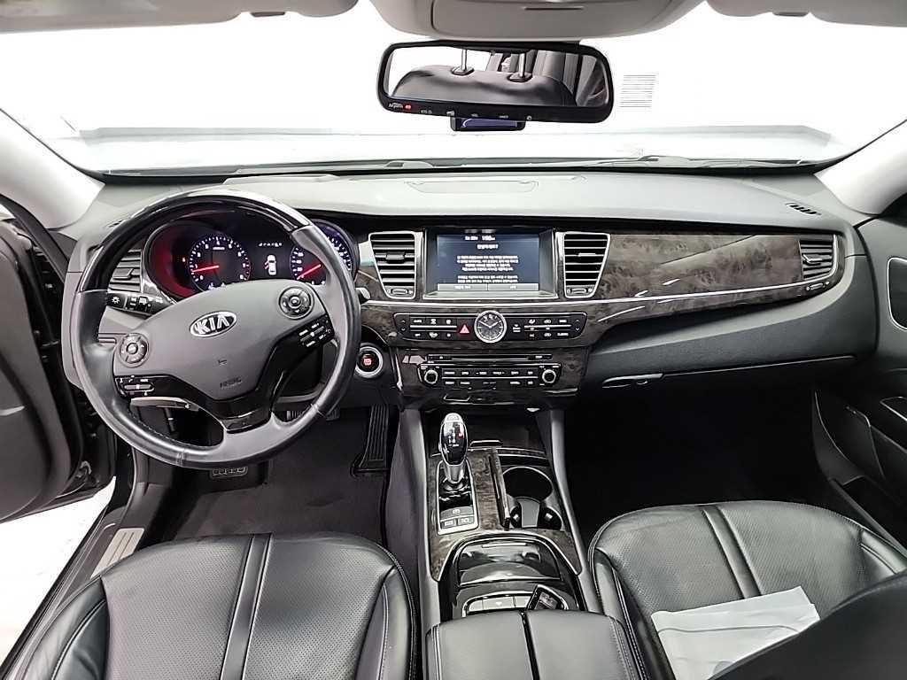 KIA K9 - Vista 7