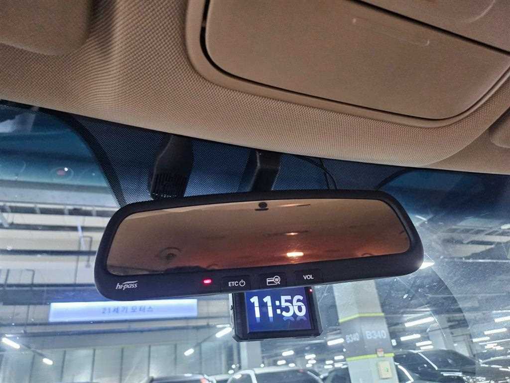KIA Carnival 2017 Negro - Importación desde Corea - HF Imports Iquique - Foto 15
