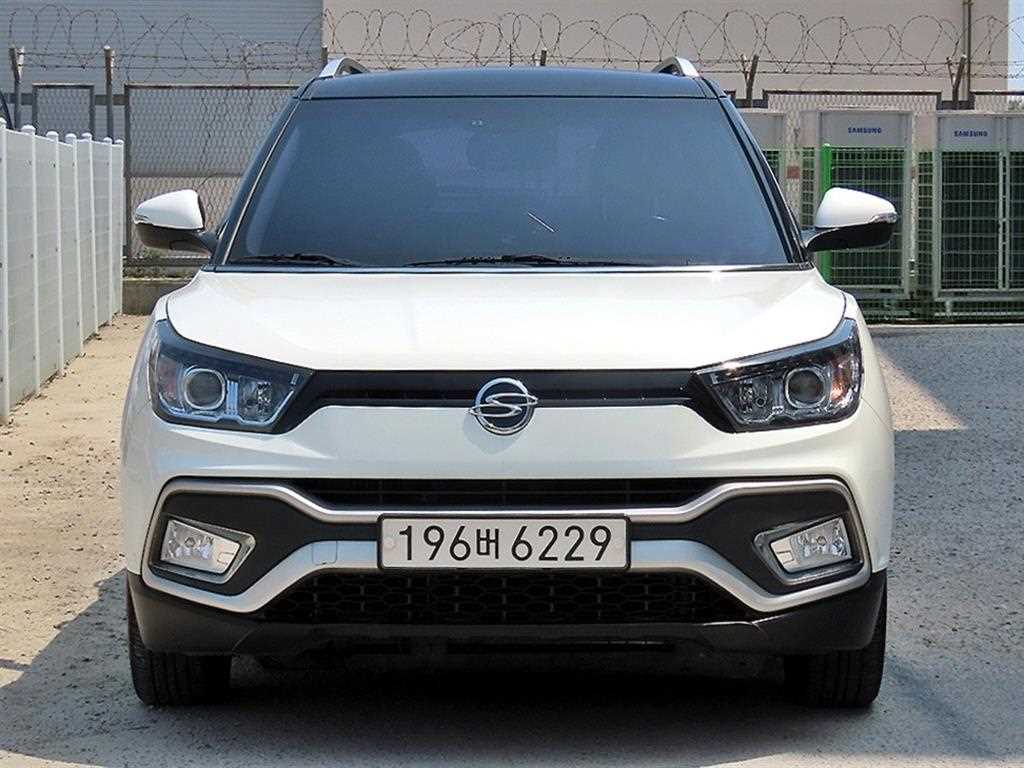 Ssangyong Tivoli 2019 - Importación desde Corea - HF Imports Iquique - Foto 1
