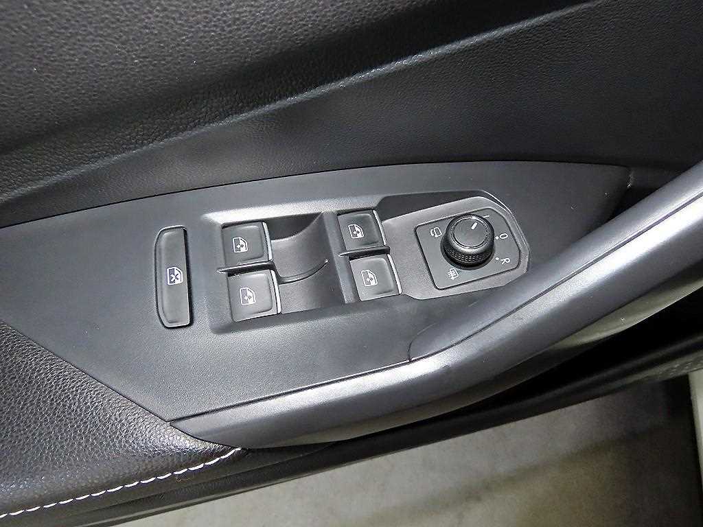 Volkswagen Jetta 2023 Blanco - Importación desde Corea - HF Imports Iquique - Foto 13