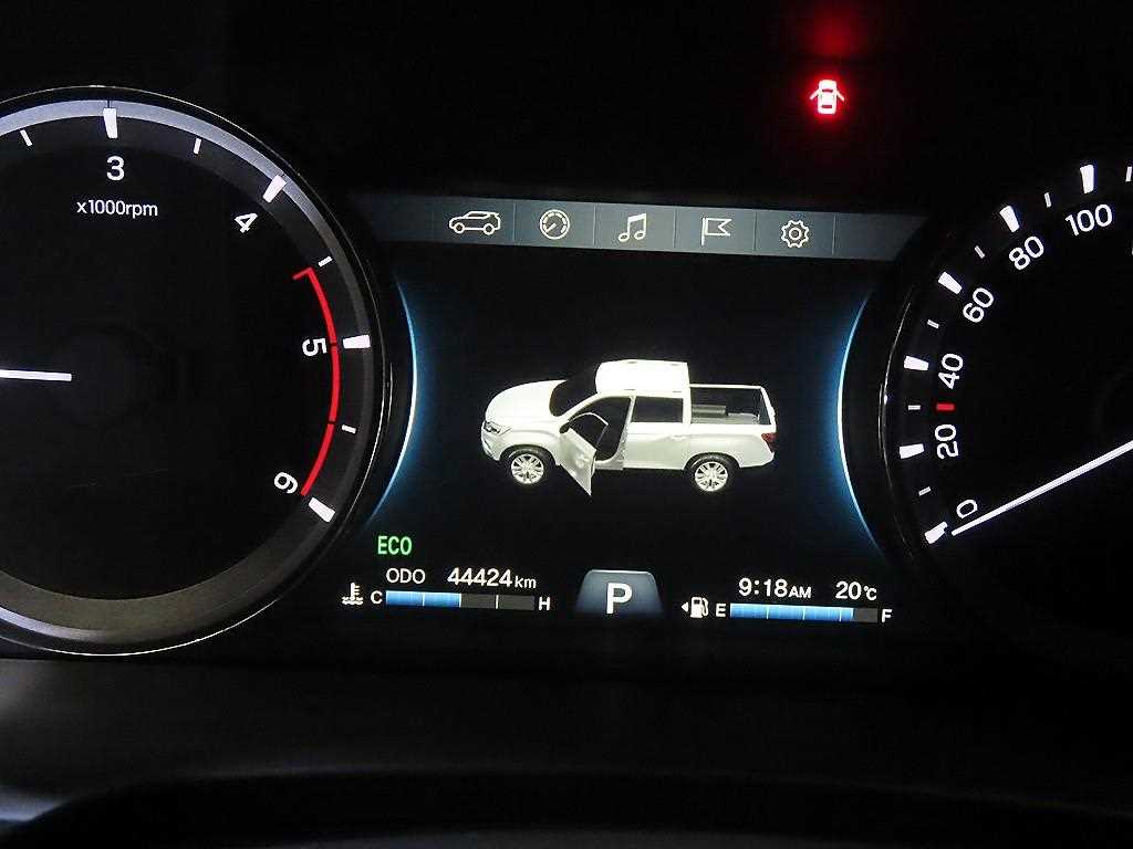 Ssangyong Rexton - Vista 9