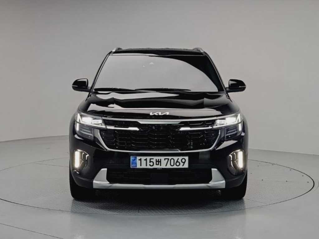 KIA Seltos - Vista 2