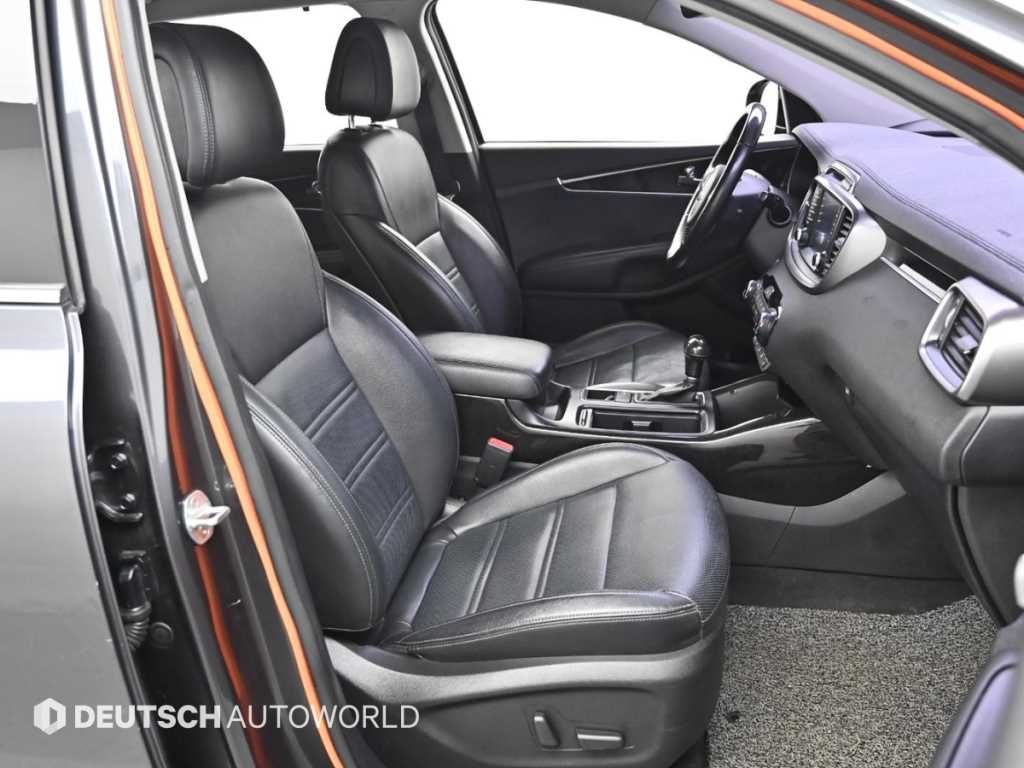 KIA Sorento - Vista 10